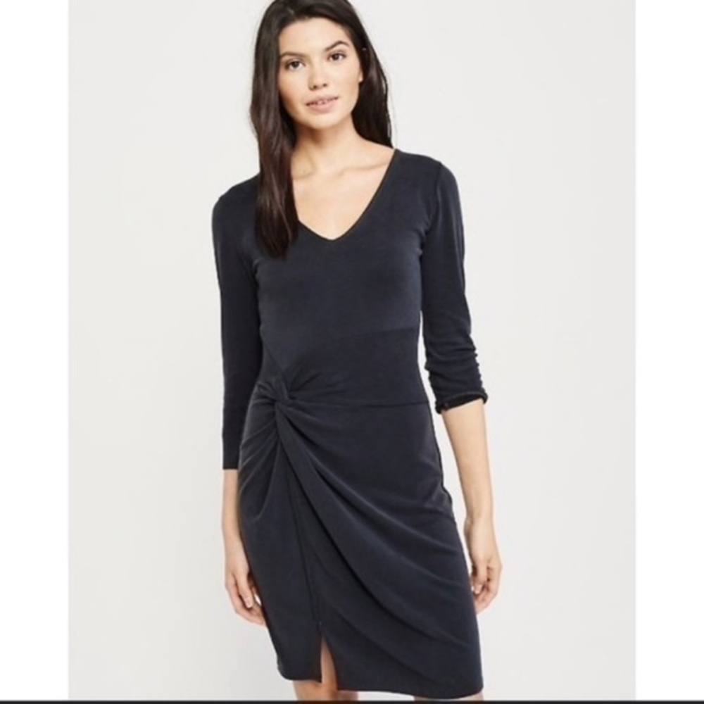 Abercrombie & Fitch 3/4 length sleeve knot front dress size small